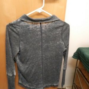 Alternative Tops - Alternatives. Tee Alternative Tops - Alternatives. Tee
